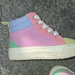 Cat & Jack Infant Sz 6 Colorful Kids High-Top Sneakers